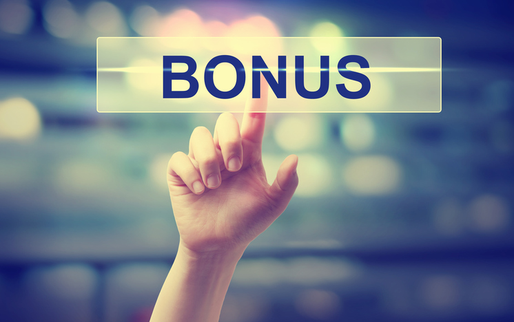 Top 4 Bonuses of Investing in a Franchise