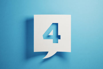 the number 4 in a speech bubble